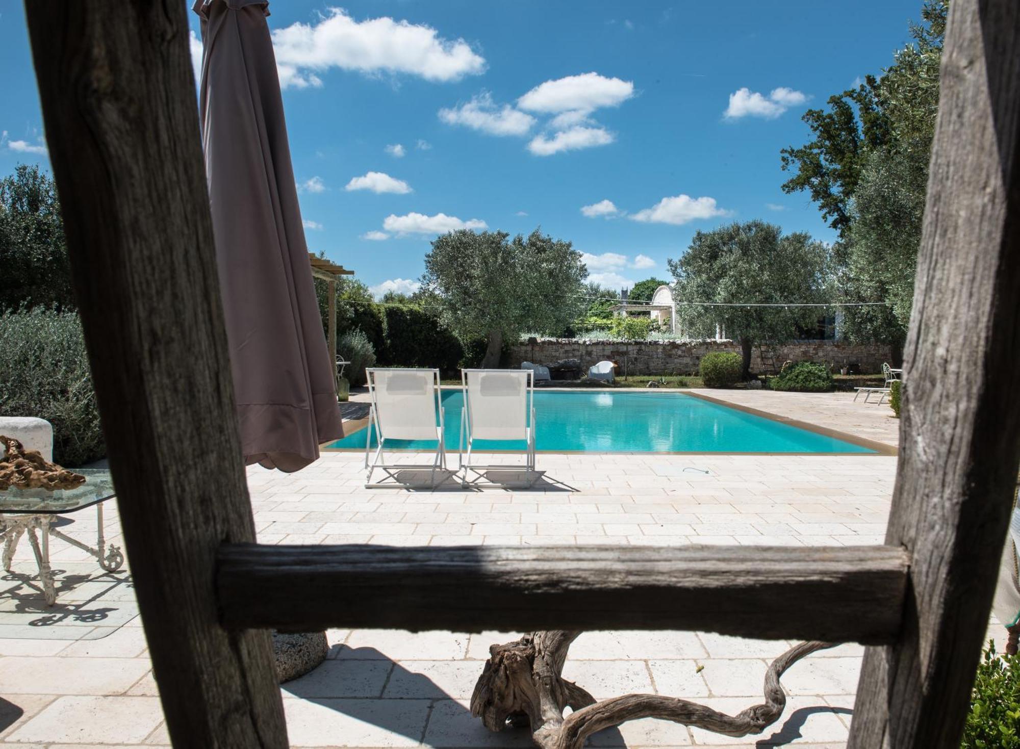 Il Trullo Di Ben Villa Locorotondo Luaran gambar