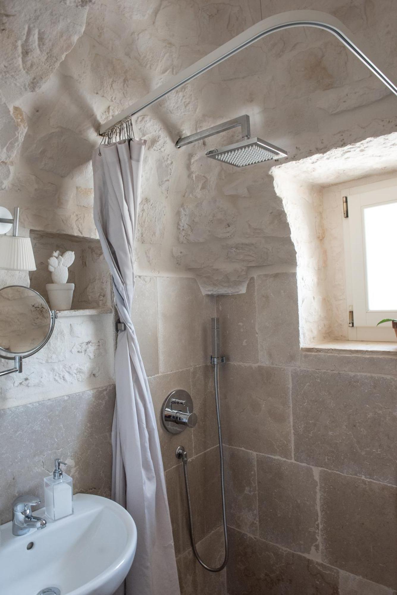 Il Trullo Di Ben Villa Locorotondo Luaran gambar