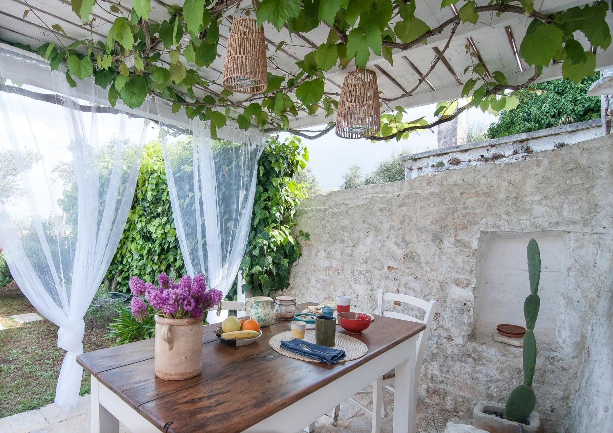 Il Trullo Di Ben Villa Locorotondo Luaran gambar